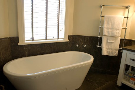 Ensuite  bath